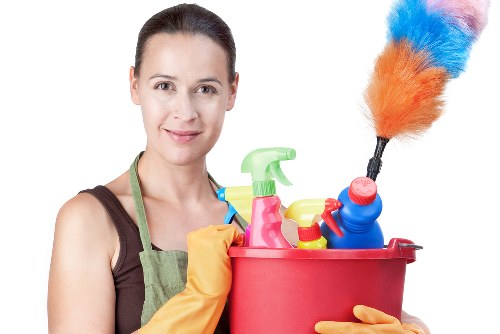 Professional upholstery cleaning in an Islington living room