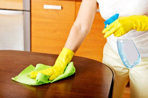 Quote example for a rental property oven clean in Islington